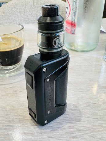 geekvape-legend-200-big-0